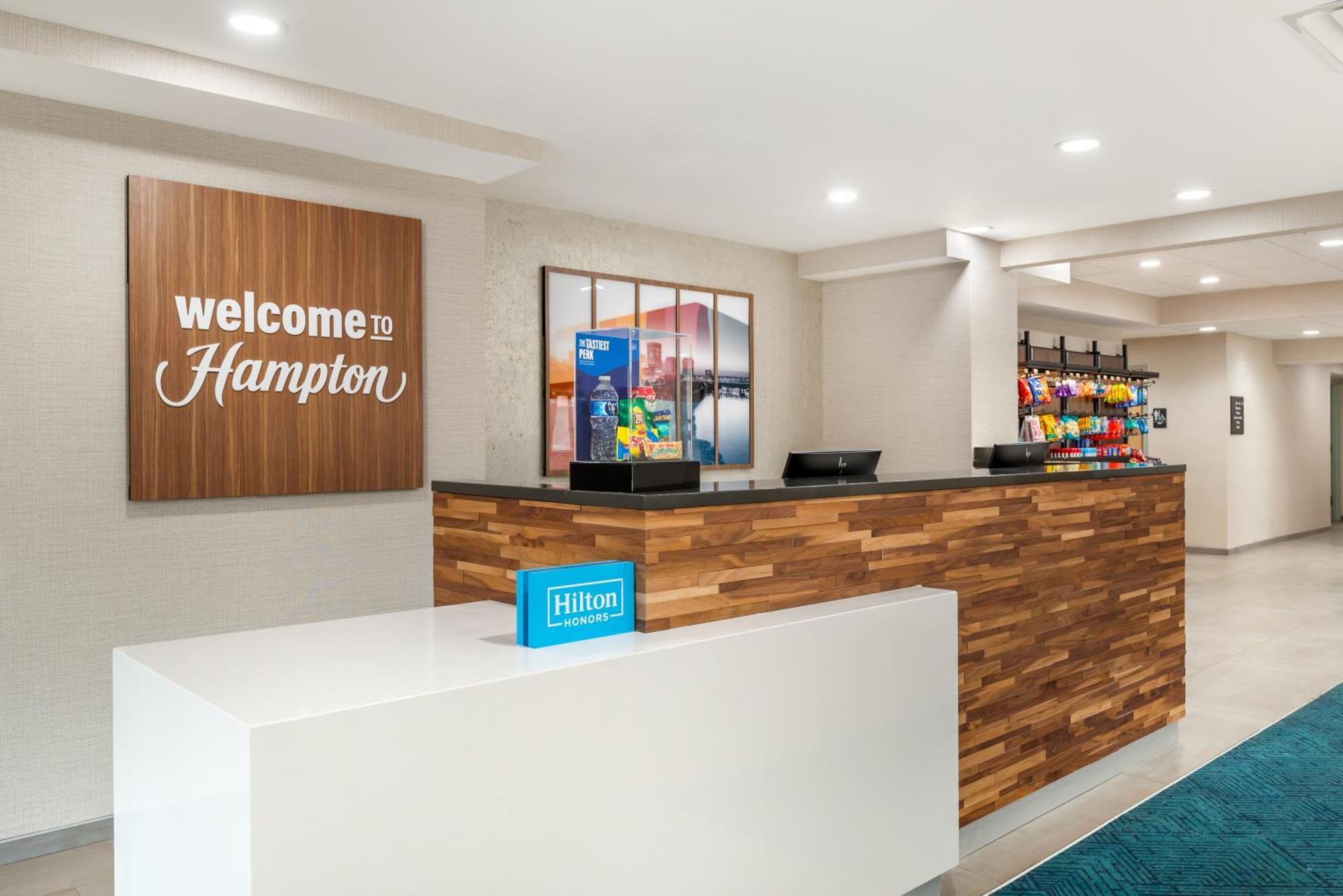 Hampton Inn Petersburg-Fort Gregg Adams Экстерьер фото