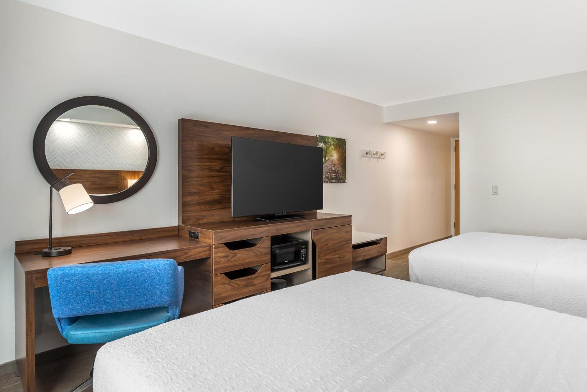 Hampton Inn Petersburg-Fort Gregg Adams Экстерьер фото