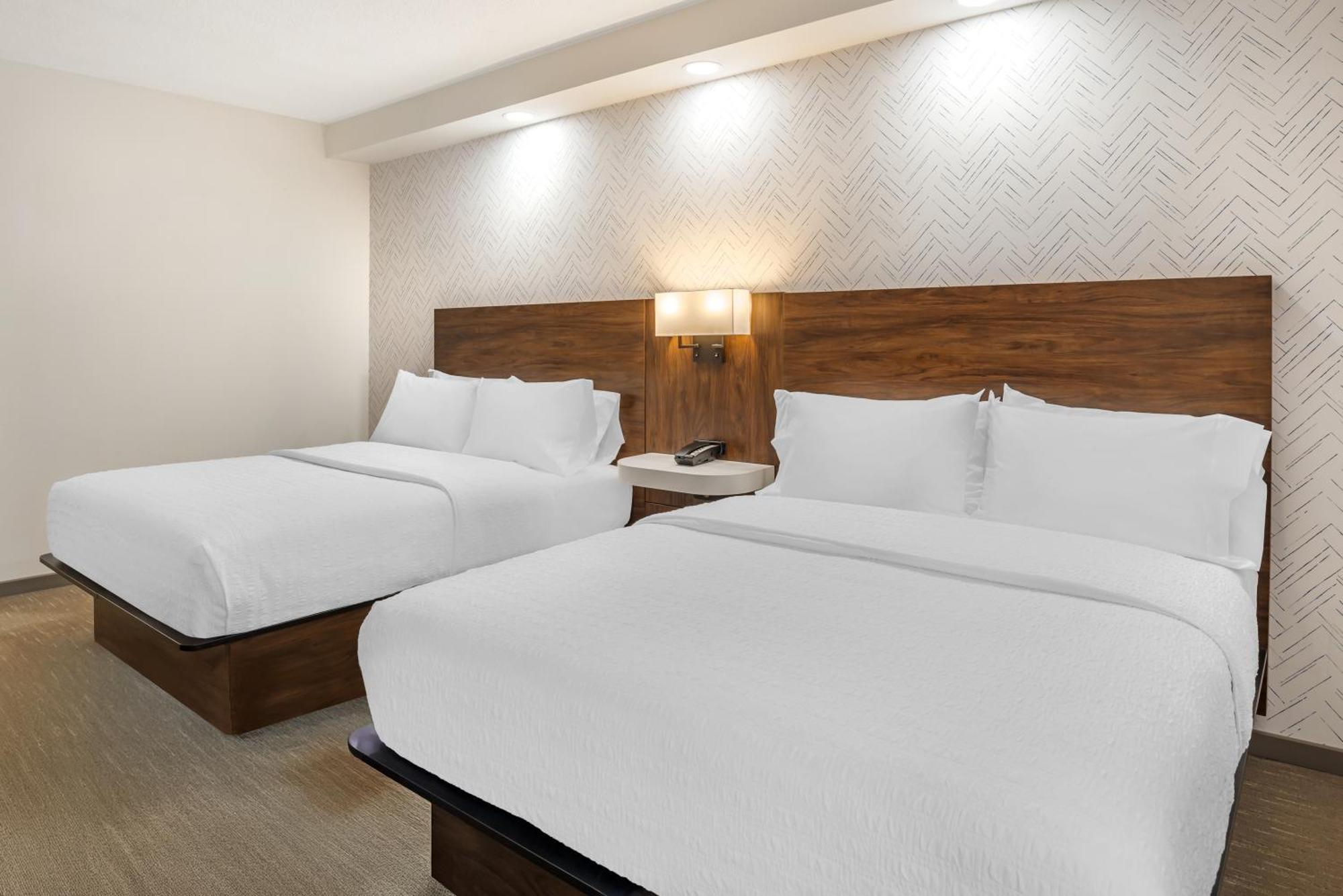 Hampton Inn Petersburg-Fort Gregg Adams Экстерьер фото