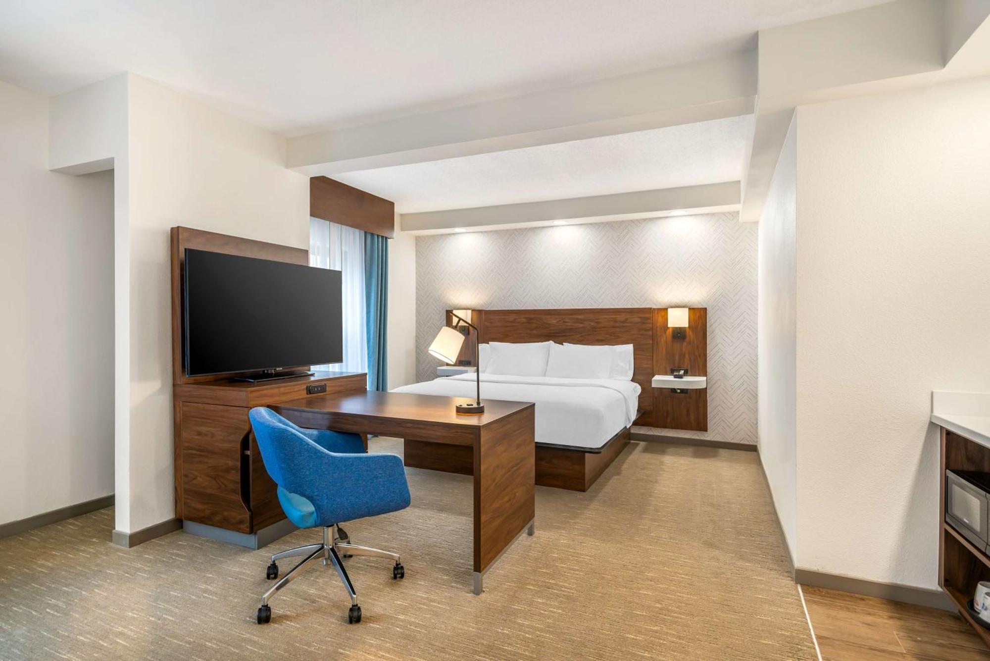 Hampton Inn Petersburg-Fort Gregg Adams Экстерьер фото