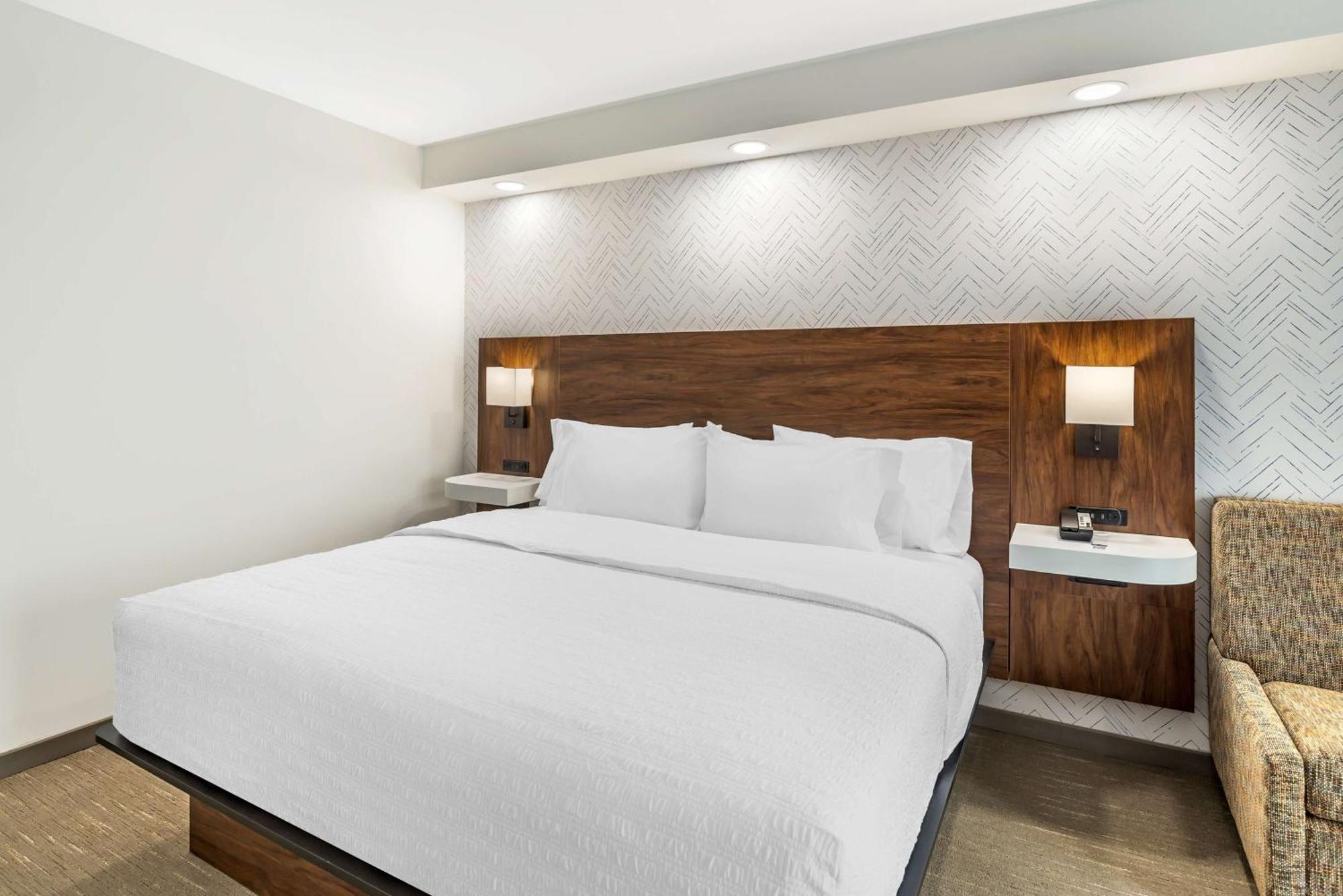 Hampton Inn Petersburg-Fort Gregg Adams Экстерьер фото