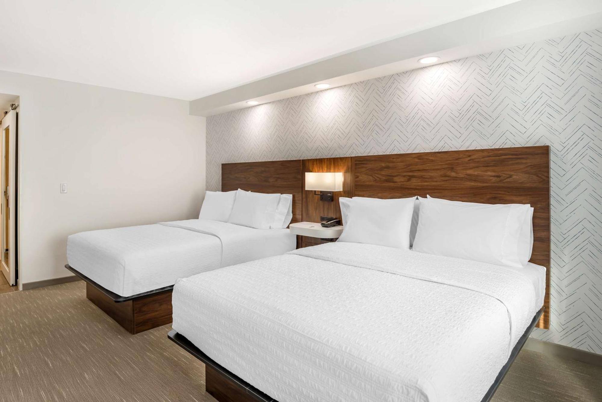 Hampton Inn Petersburg-Fort Gregg Adams Экстерьер фото