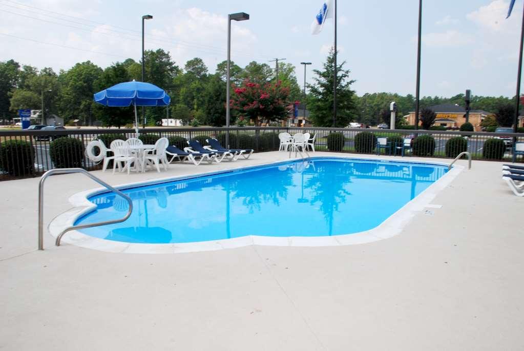 Hampton Inn Petersburg-Fort Gregg Adams Удобства фото